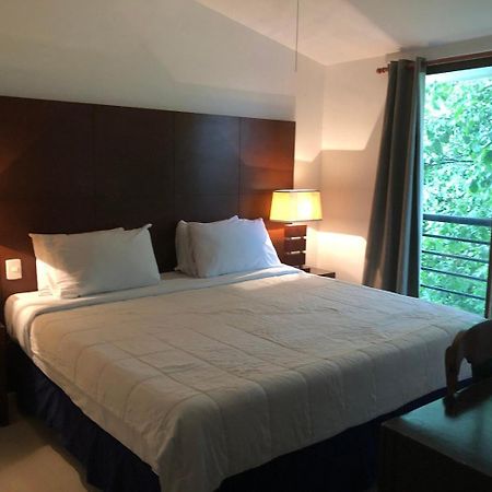 มาราซุล โฮเต็ล บูทิก Hotel แคนคูน ภายนอก รูปภาพ